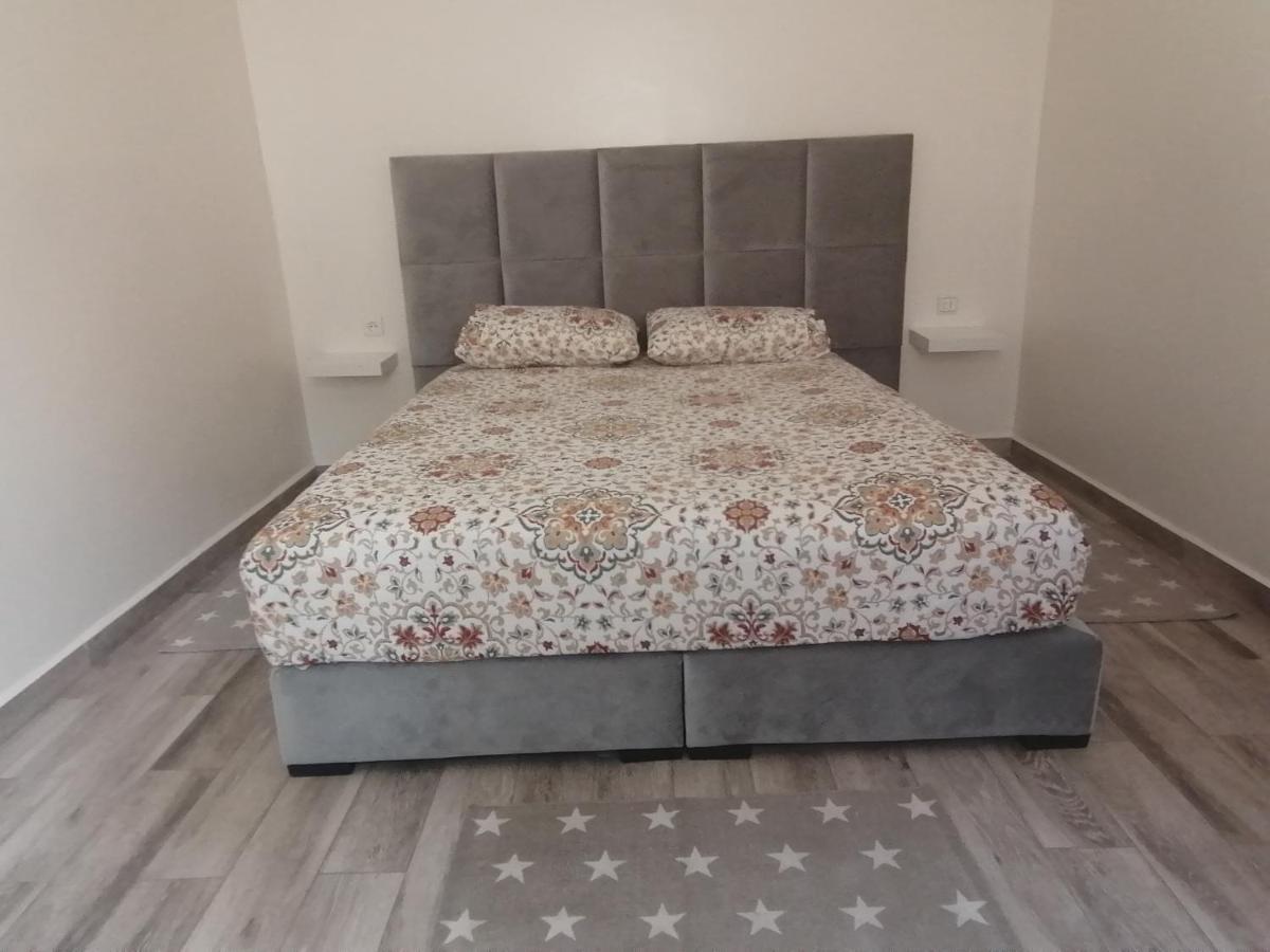 Appartement Pour Famille As-Sawíra Exteriér fotografie